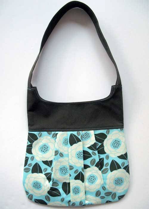 free purse sewing pattern - Wool Bag - Life Sew Savory