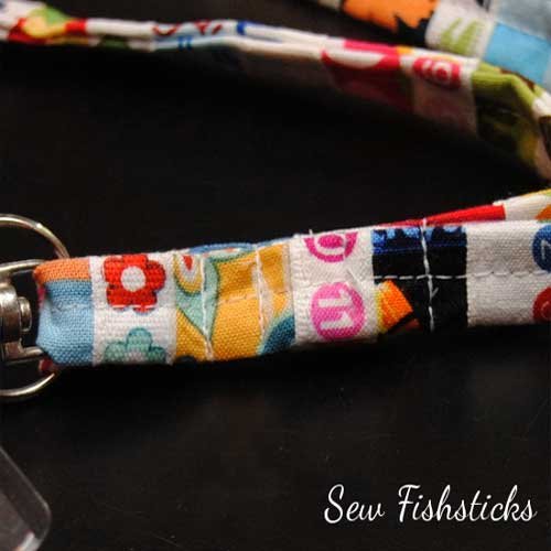 25 Sewing Projects using Fabric Selvedges